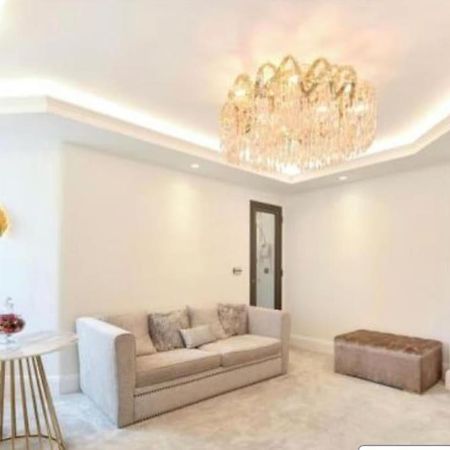 Апартаменти 2 Bed Flat In St Johns Wood Лондон Екстер'єр фото