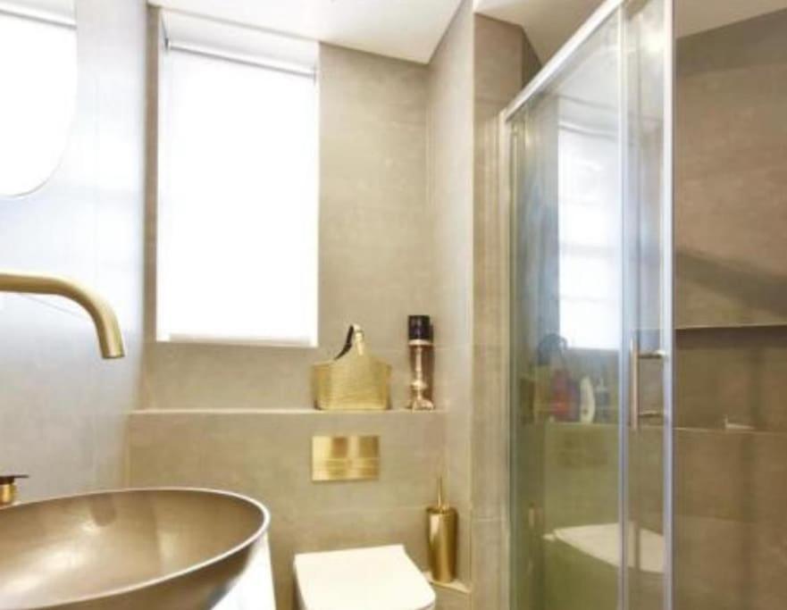 Апартаменти 2 Bed Flat In St Johns Wood Лондон Екстер'єр фото
